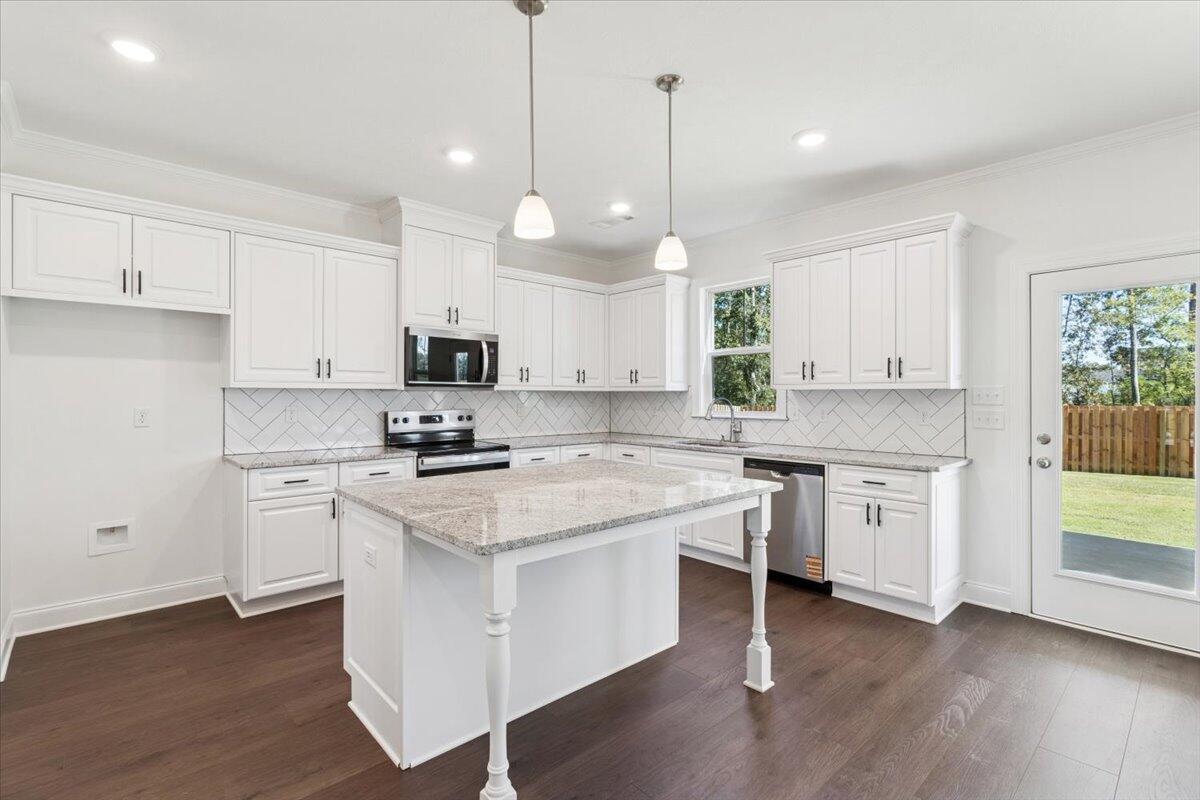 930 Walker Point Drive, Unit TP11 Grovetown, GA 30813 - Photo 9 of 36 09-Kitchen II
