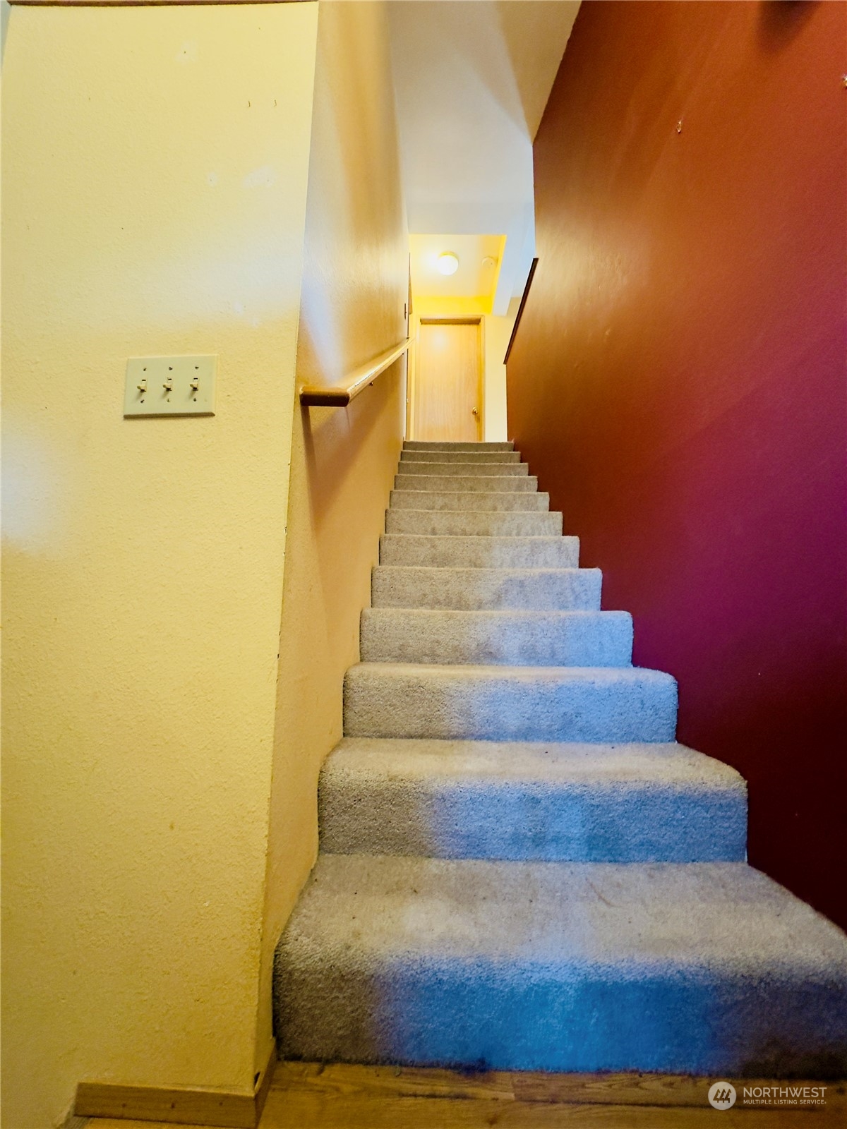 821 South Laventure Road, Unit C Mount Vernon, WA 98274 - Photo 2 of 12