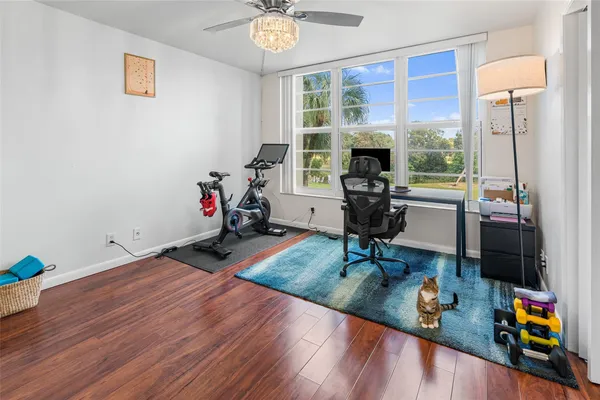 $2,799 | 3930 Oaks Clubhouse Drive, Unit 304, Pompano Beach, FL 33069