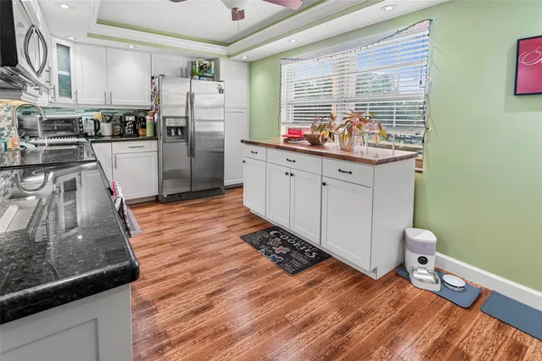 $2,799 | 3930 Oaks Clubhouse Drive, Unit 304, Pompano Beach, FL 33069