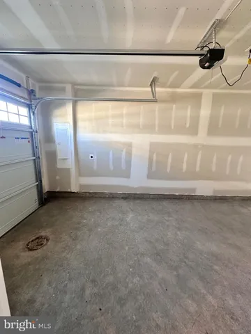 $3,100 | 108 Spring Bank Way, Frederick, MD 21701