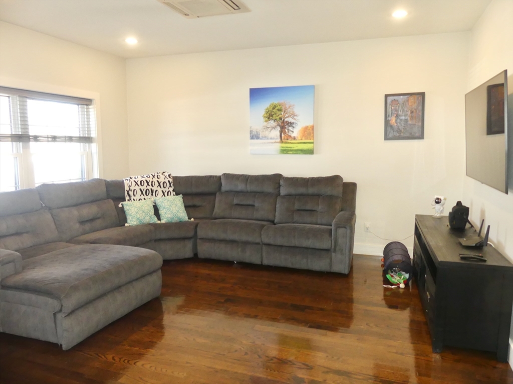 4 Pine Avenue, Unit 4 Boston, MA 02136 - Photo 11 of 38