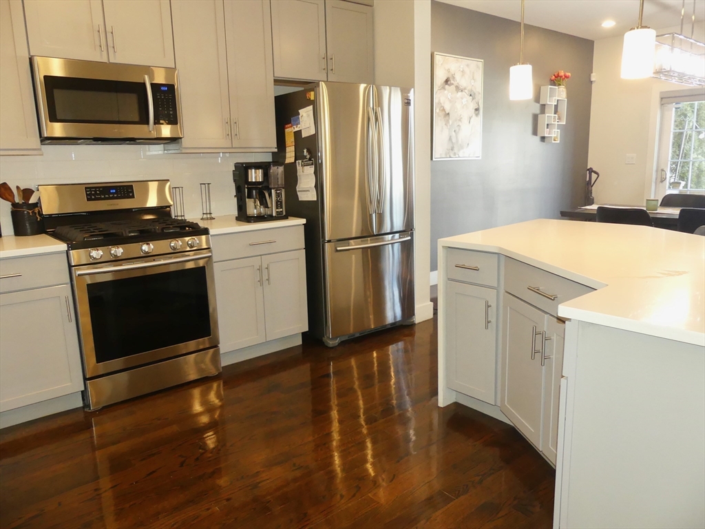 4 Pine Avenue, Unit 4 Boston, MA 02136 - Photo 8 of 38