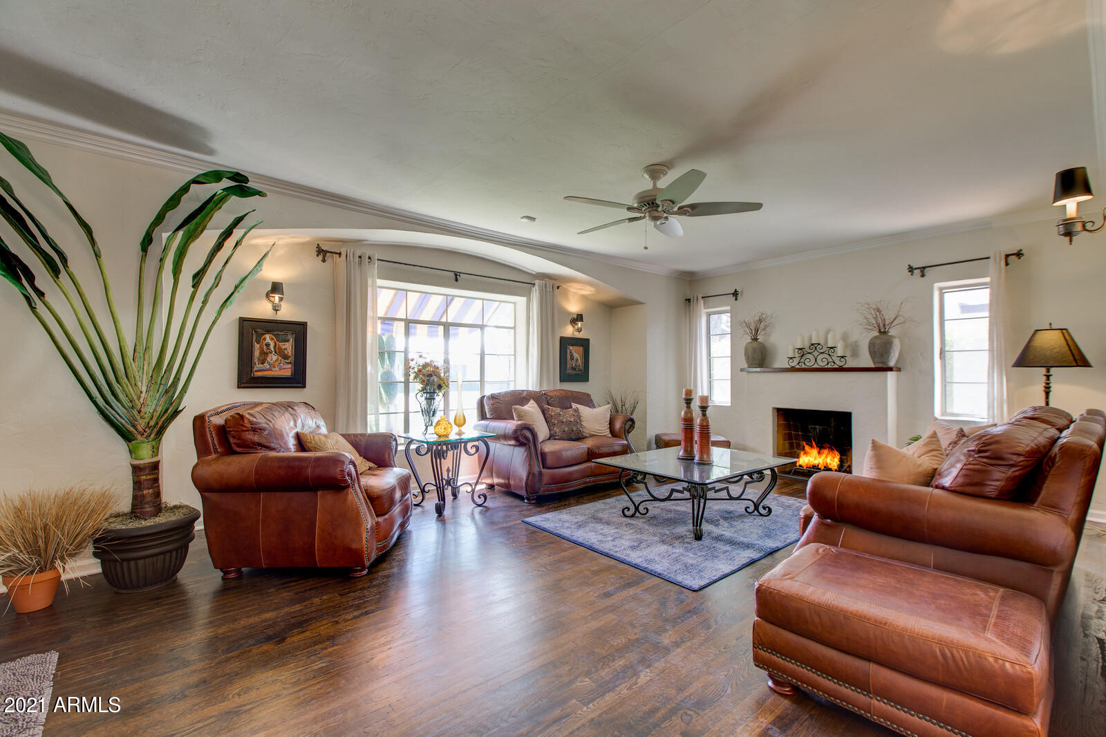 130 West Coronado Road Phoenix, AZ 85003 - Photo 5 of 35 Living Room