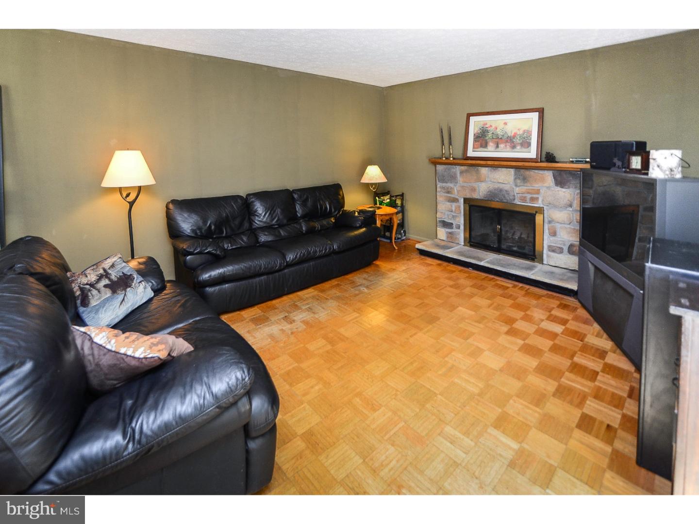 16 Ridgemount Drive Marlton, NJ 08053 - Photo 10 of 24 Gallery Image 10