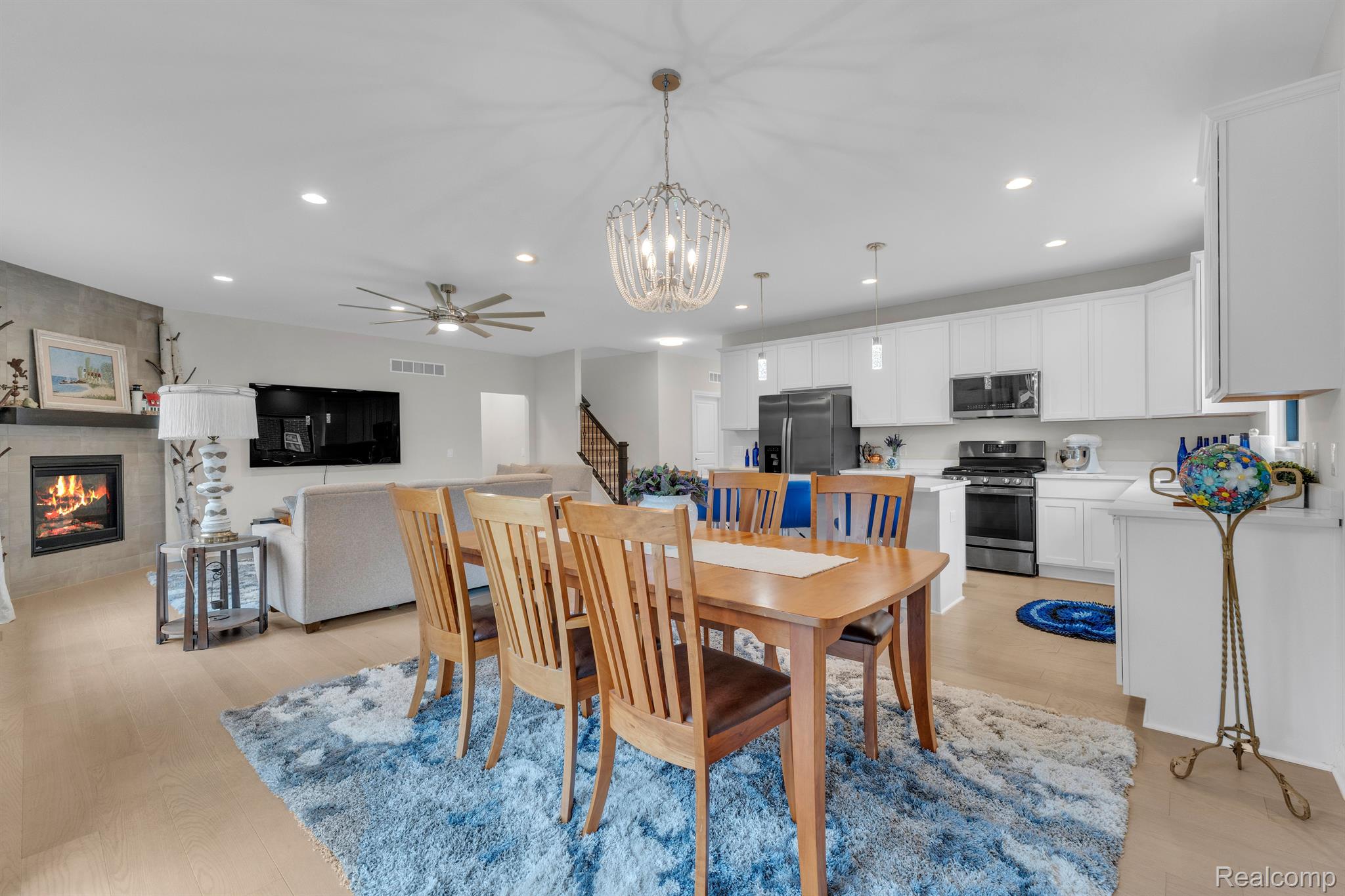 3166 Roma Court Wixom, MI 48393 - Photo 16 of 44 Gallery Image 16
