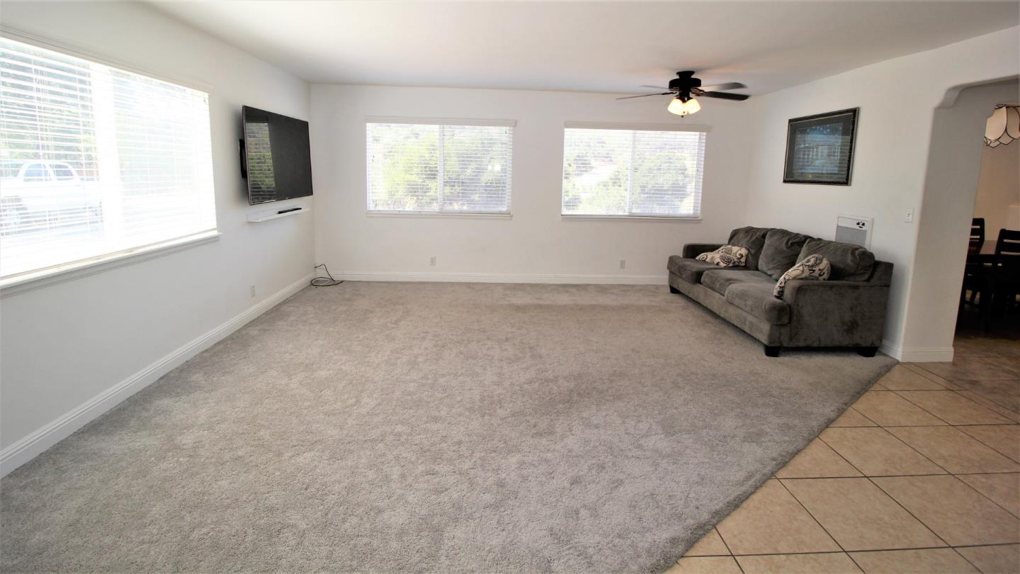 7321 Tustin Road Salinas, CA 93907 - Photo 9 of 37 Gallery Image 9
