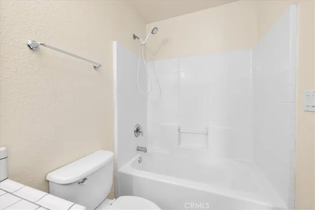 a view of residential houses with outdoor space