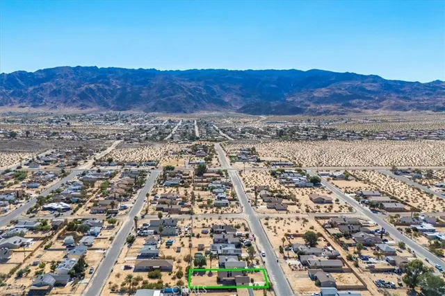 $250,000 | 5539 Lupine Avenue, Twentynine Palms, CA 92277
