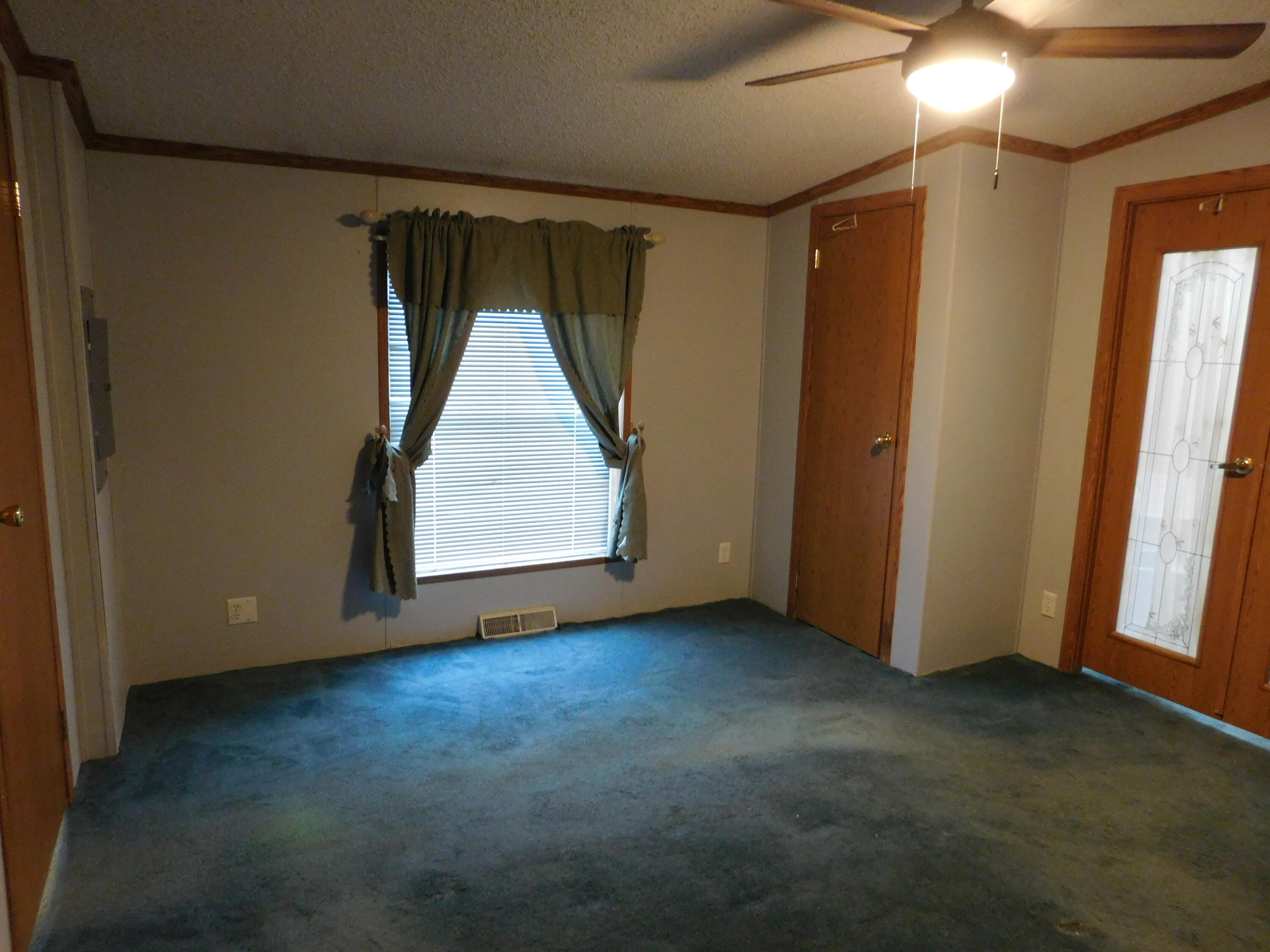 666 Finson Road, Unit 178 Bangor, ME 04401 - Photo 10 of 40 DSCN2251