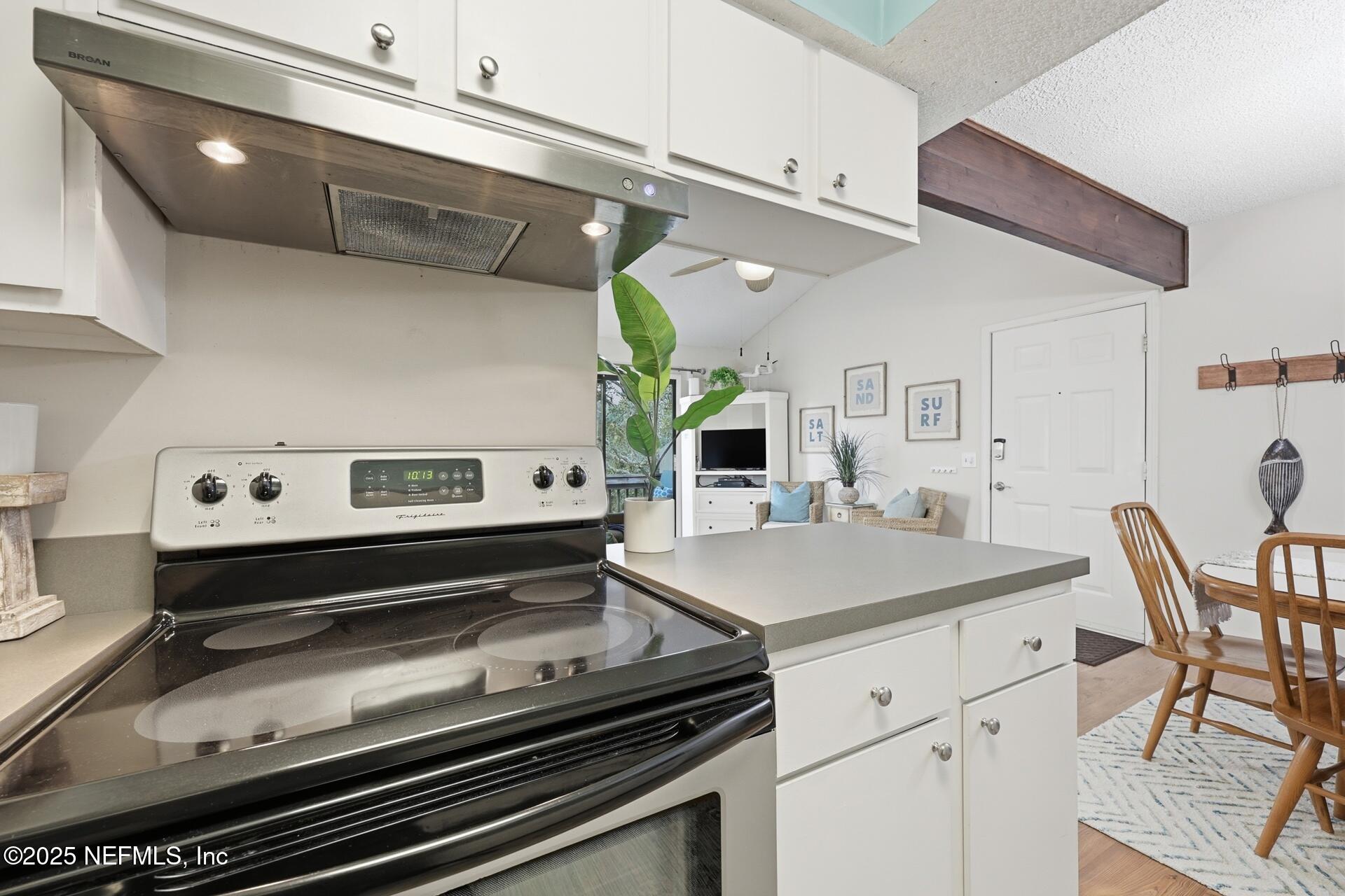 2886 Forest Ridge Drive, Unit U6 Fernandina Beach, FL 32034 - Photo 16 of 45 17_the real estateographers_019