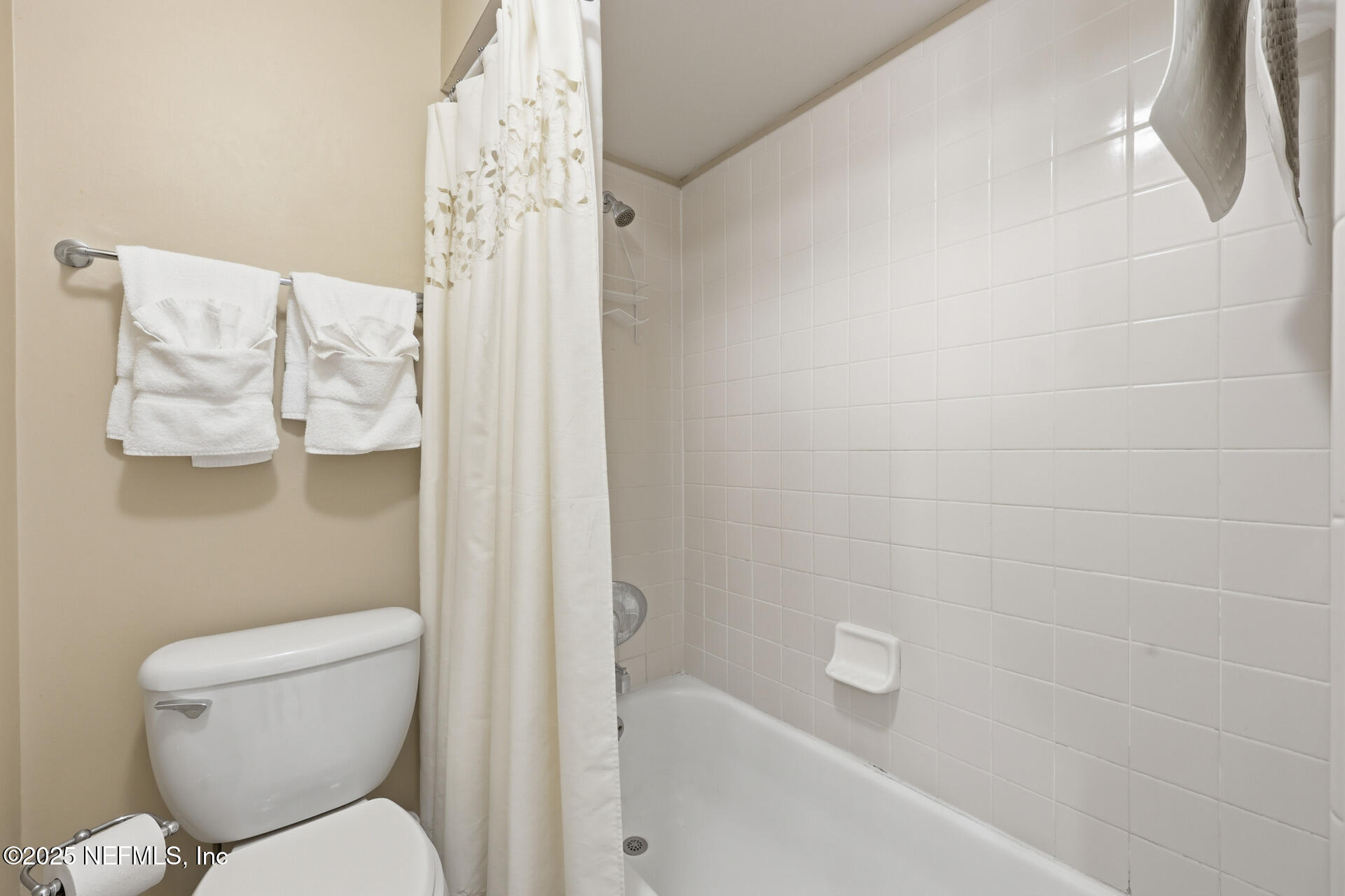 2886 Forest Ridge Drive, Unit U6 Fernandina Beach, FL 32034 - Photo 27 of 45 28_the real estateographers_030
