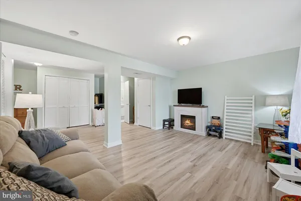 $375,000 | 163 Cliffside Road, Linden, VA 22642