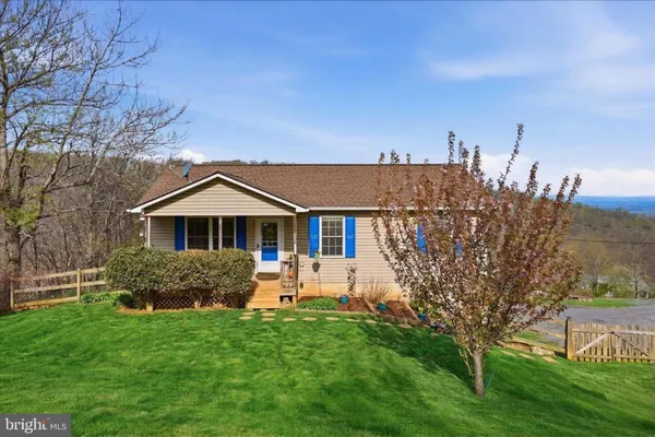 $375,000 | 163 Cliffside Road, Linden, VA 22642