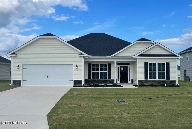 $367,300 | 432 Lemonade Lane, Grimesland, NC 27837