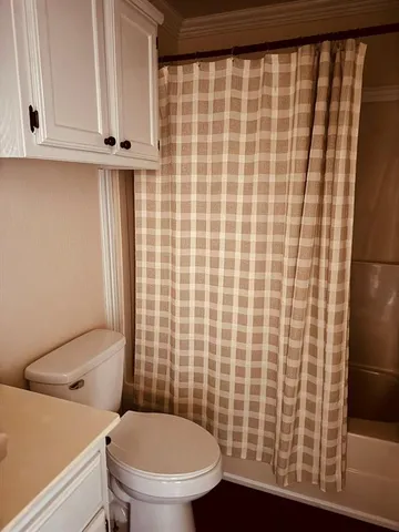 a view of sky from window