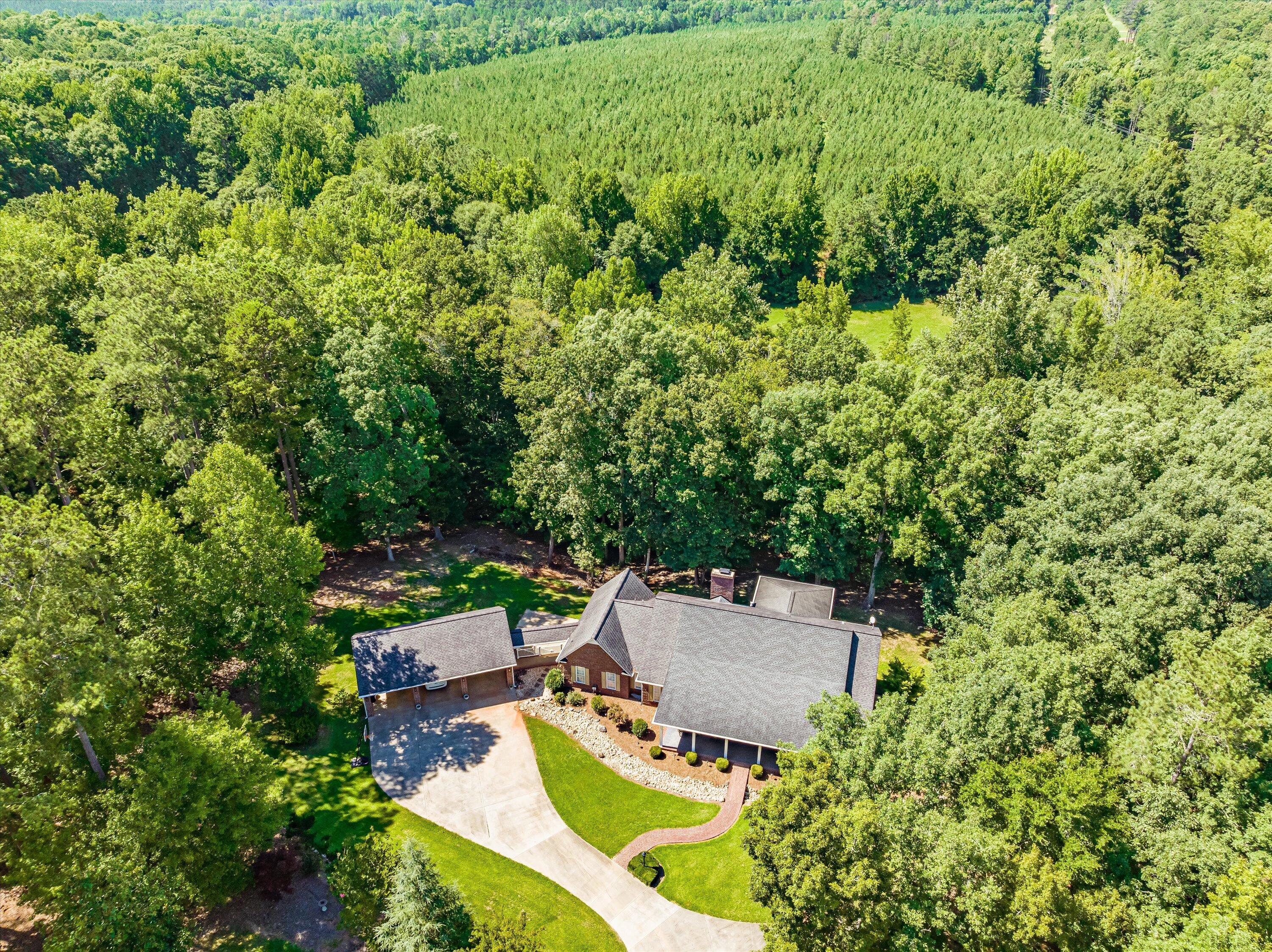 2691 Tignall Road Washington, GA 30673 - Photo 2 of 75 2
