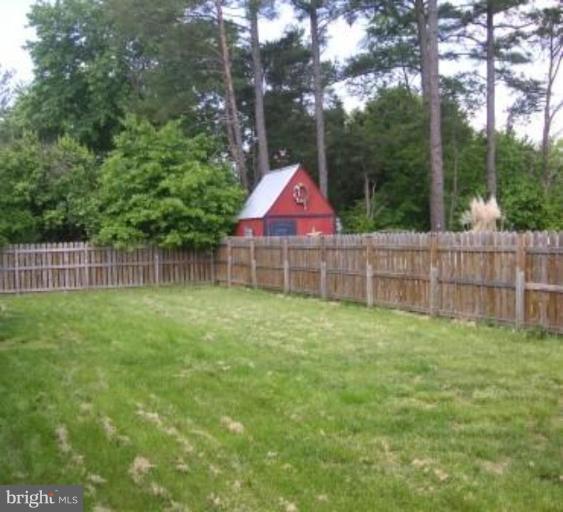 46770 Bryan Road Lexington Park, MD 20653 - Photo 4 of 14 Back yard