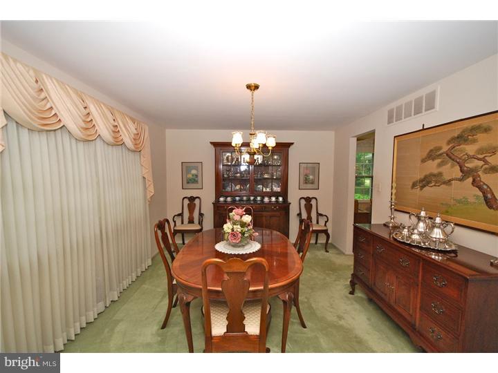215 Pearl Croft Road Cherry Hill, NJ 08034 - Photo 6 of 25 Gallery Image 6