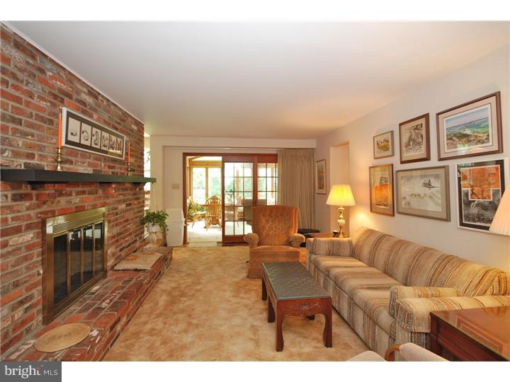 215 Pearl Croft Road Cherry Hill, NJ 08034 - Photo 8 of 25 Gallery Image 8