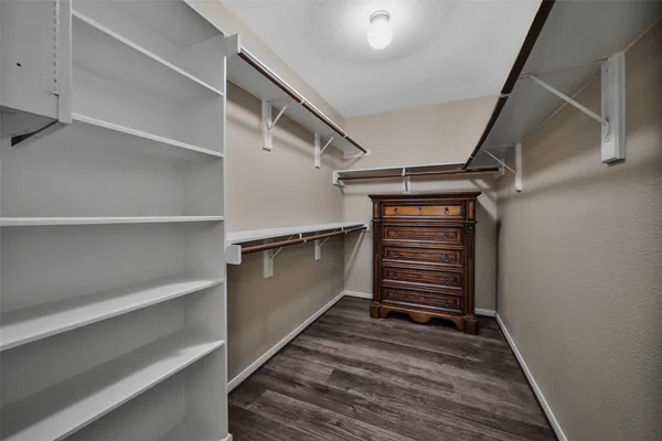 $3,495 | 9514 Trailing Moss Drive, Houston, TX 77064