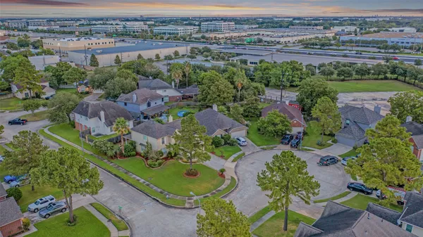 $3,495 | 9514 Trailing Moss Drive, Houston, TX 77064