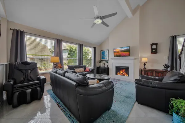 $3,495 | 9514 Trailing Moss Drive, Houston, TX 77064