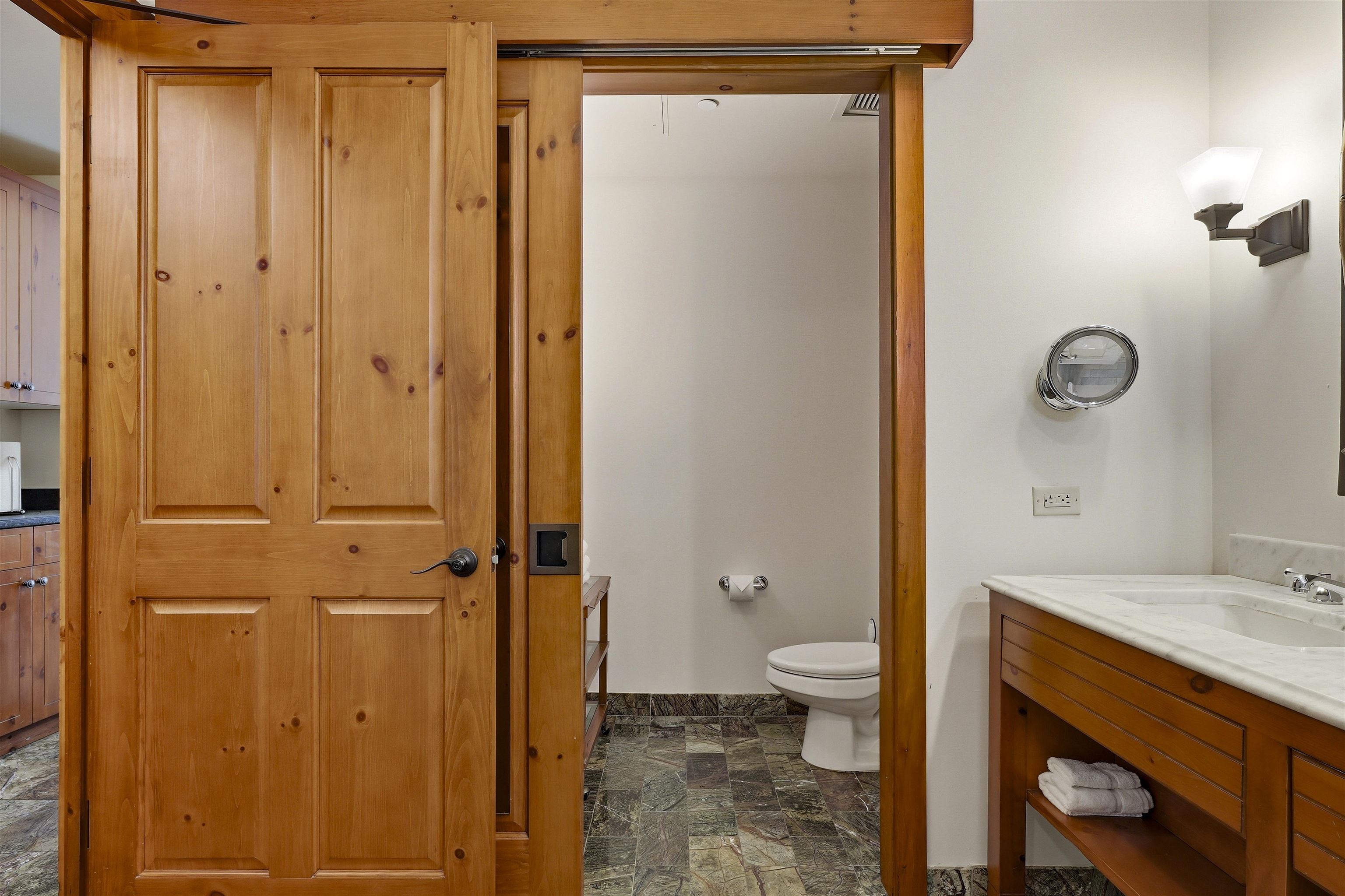 7412 Mountain Road, Unit 1204 Stowe, VT 05672 - Photo 8 of 24