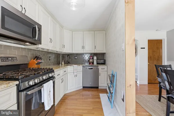 $249,900 | 614 Rively Avenue, Glenolden, PA 19036