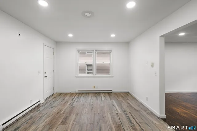 $2,200 | 21 North Spring Street, Unit 1, Ansonia, CT 06401