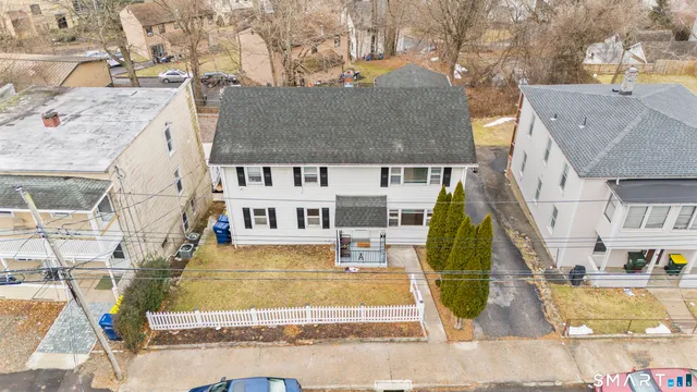a view of building with outdoor space