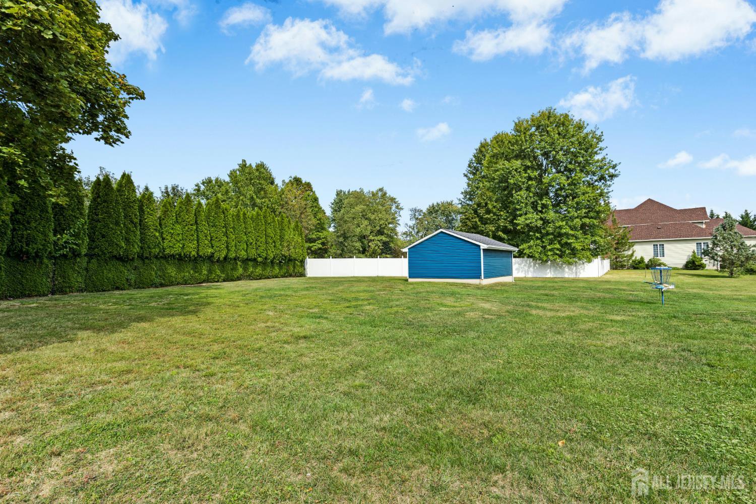 1701 Raritan Road Scotch Plains, NJ 07076 - Photo 6 of 31 a view of a garden