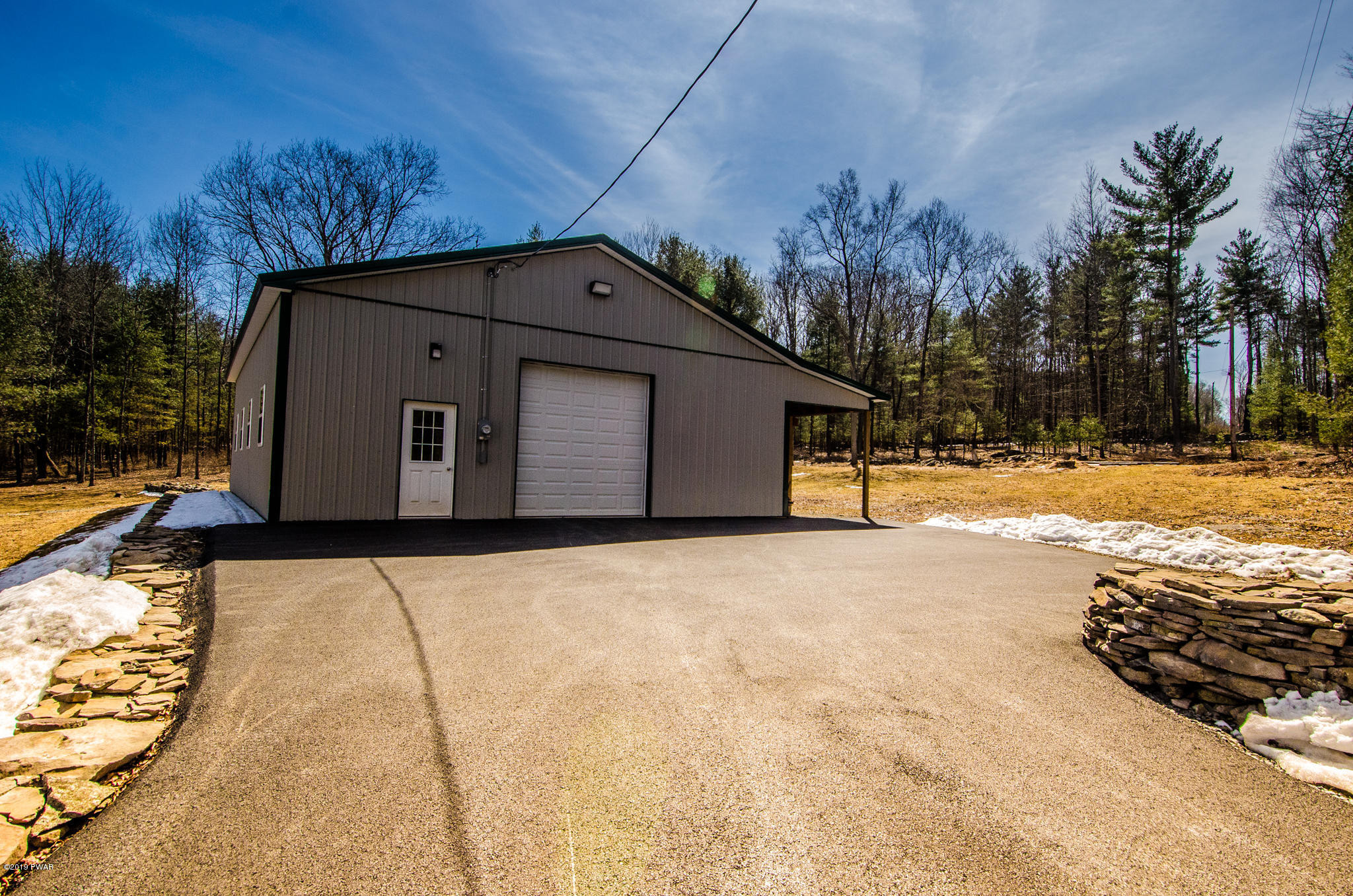 122 Graystone Road Hawley, PA 18428 - Photo 11 of 32 DSC_9373