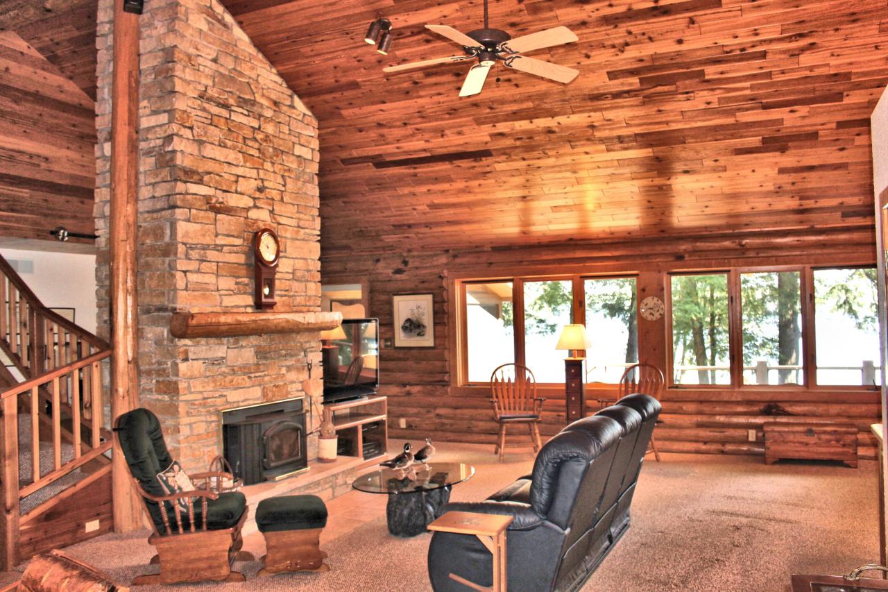 8354 Golf Course Road Sayner, WI 54560 - Photo 9 of 63 Gallery Image 9