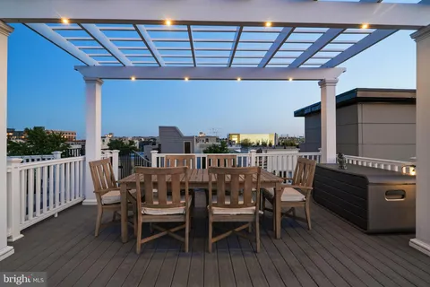 $1,125,000 | 2246 Christian Street, Philadelphia, PA 19146