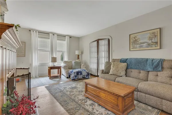 $275,000 | 140 Navigation Street, Beaver, PA 15009