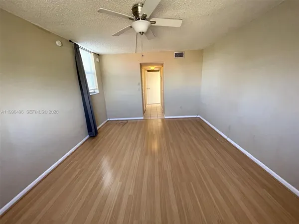 $1,600 | 1810 Southwest 81st Avenue, Unit 2401, North Lauderdale, FL 33068