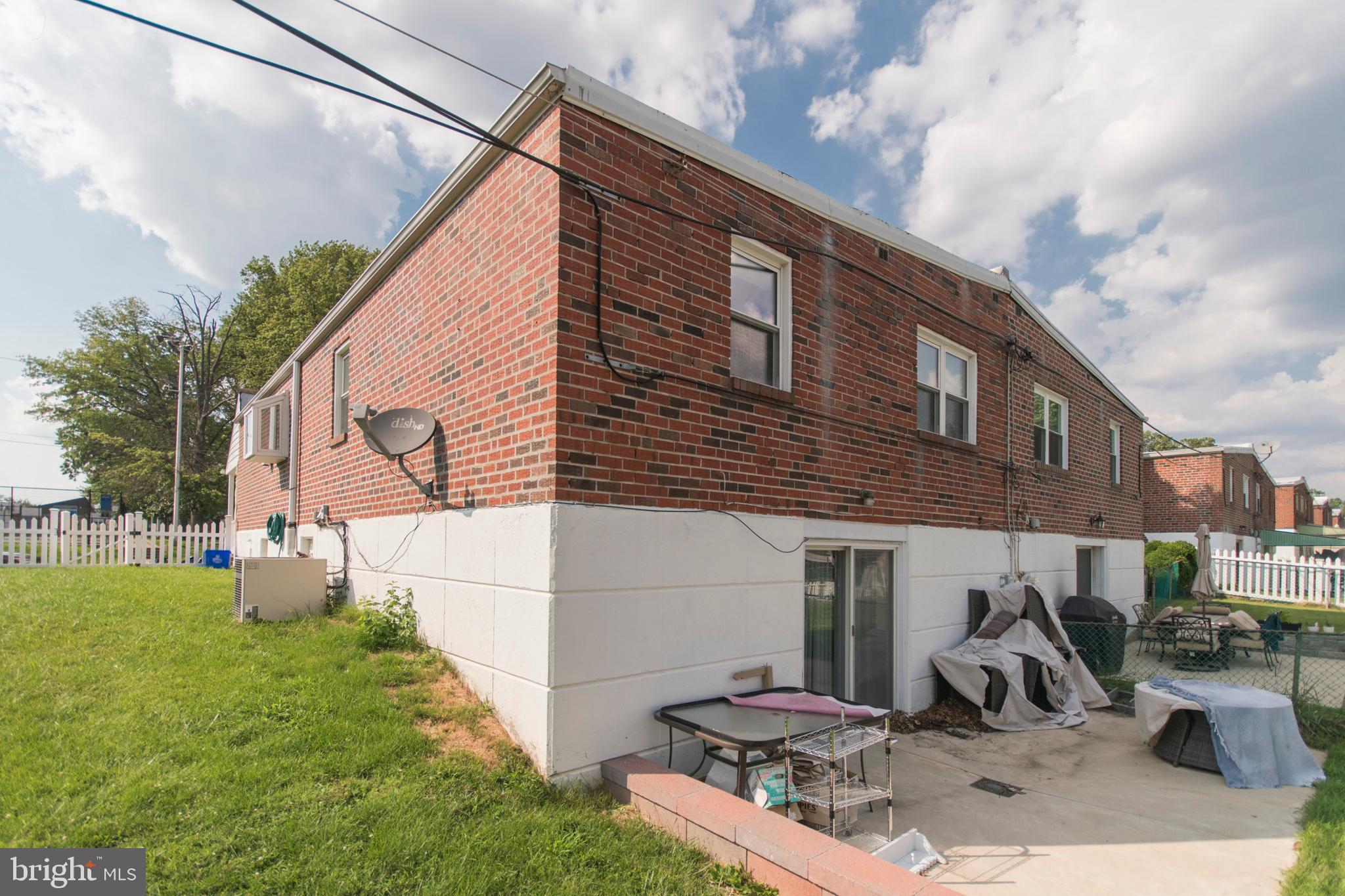13051 Stevens Road Philadelphia, PA 19116 - Photo 29 of 30 Rear of Home