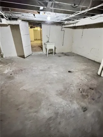 a view of a garage