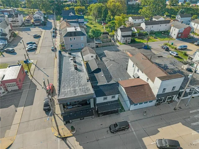 a picture of a city view