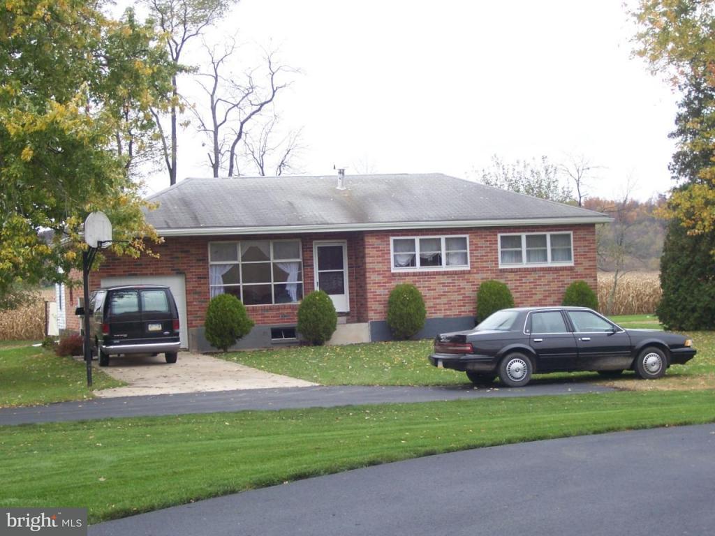 1720 Heilmandale Road Lebanon, PA 17046 - Photo 1 of 2 Gallery Image 1