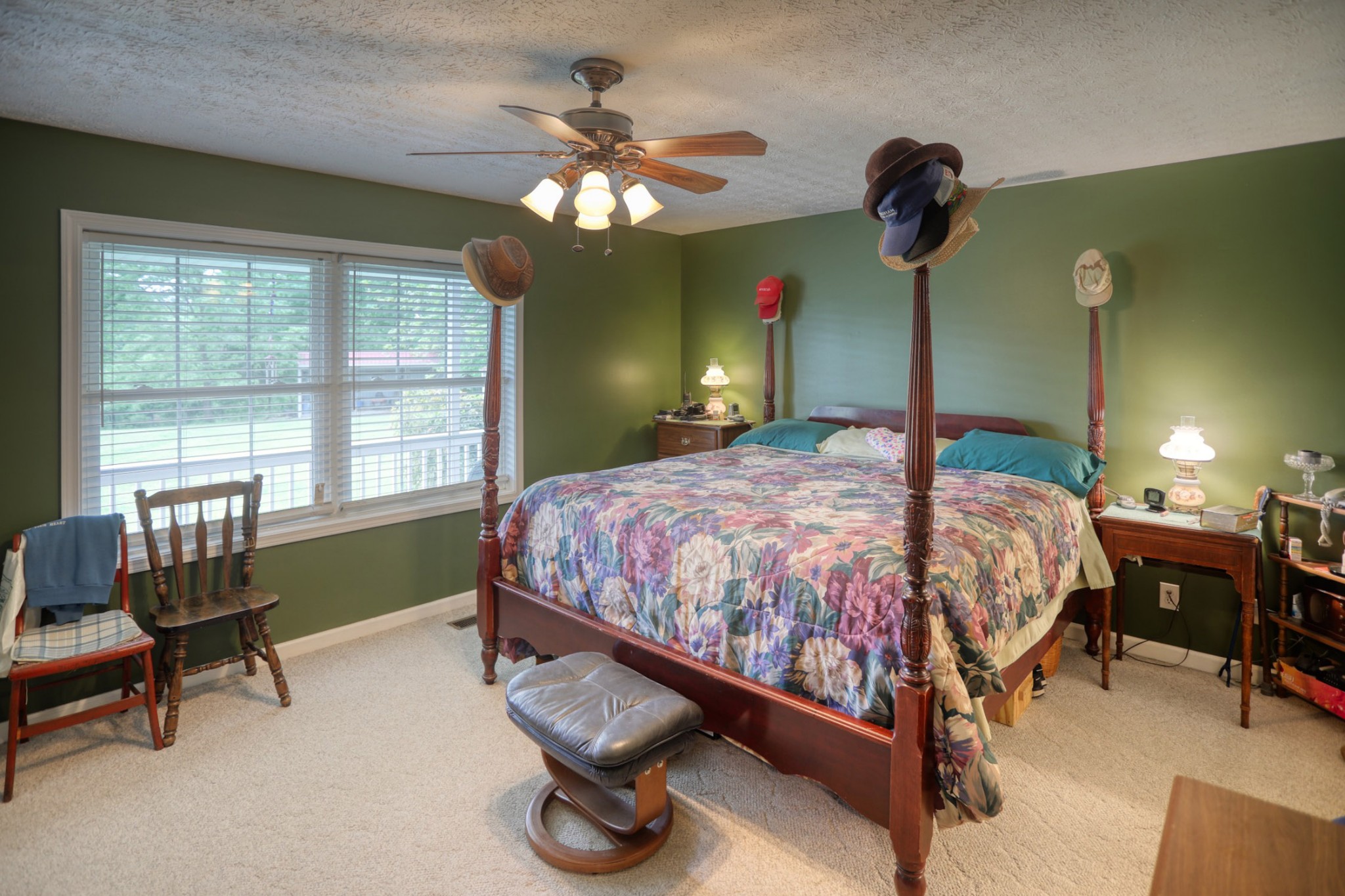2838 New Roe Road Adolphus, KY 42120 - Photo 3 of 37 a bedroom with a bed and a chandelier
