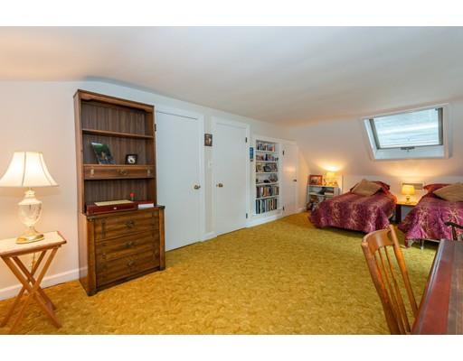29 Locksley Road Lynnfield, MA 01940 - Photo 23 of 35 Gallery Image 23