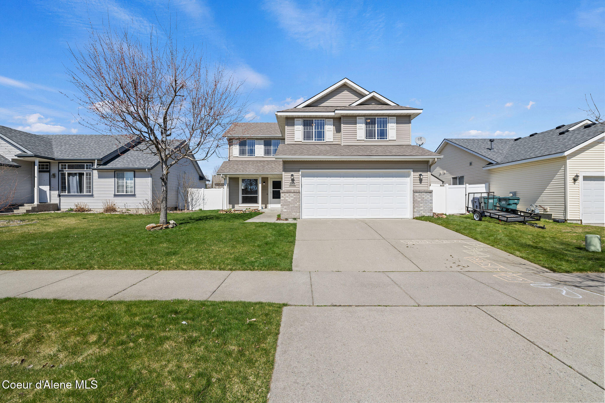 2549 West Timberlake Loop Coeur D'Alene, ID 83815 - Photo 1 of 24 Front Elevation