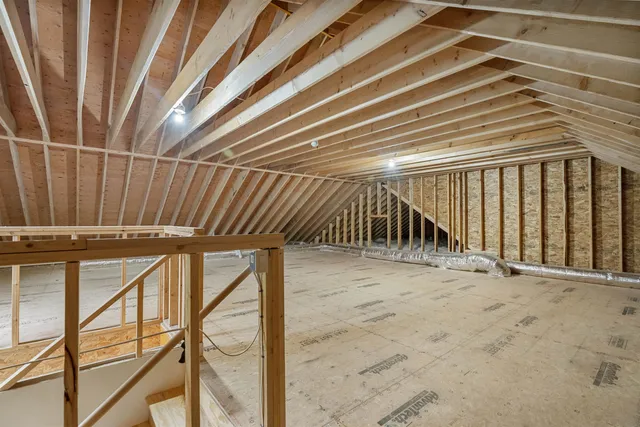 $1,195,000 | 12 Tanya Lane, Brentwood, NH 03833