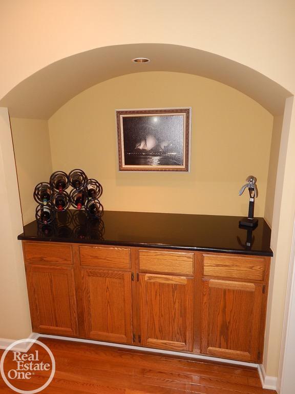 1695 Devonwood Drive Rochester Hills, MI 48306 - Photo 5 of 37