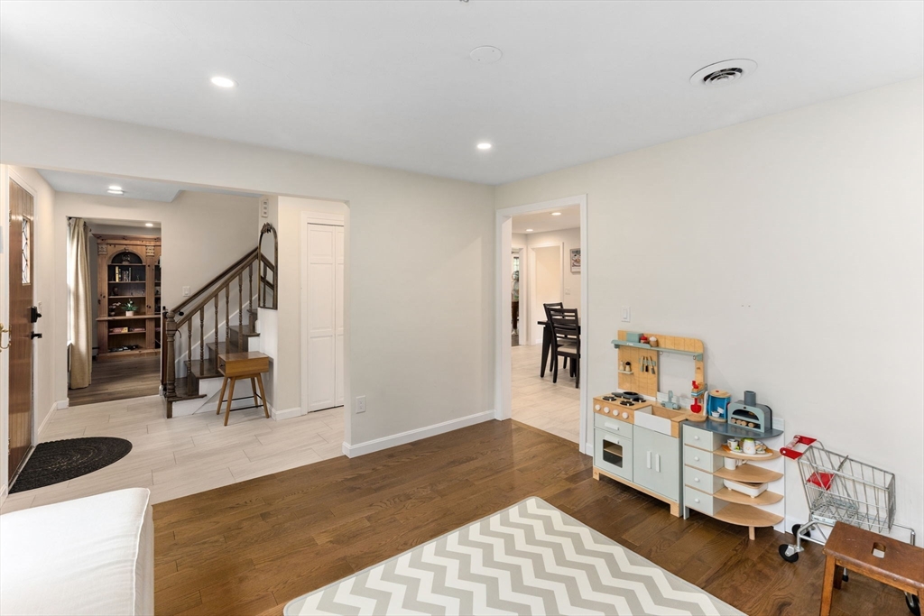 1 Montaup Road Sharon, MA 02067 - Photo 14 of 42