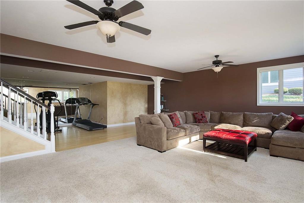12263 Bridgewater Road Indianapolis, IN 46256 - Photo 27 of 38 Gallery Image 27
