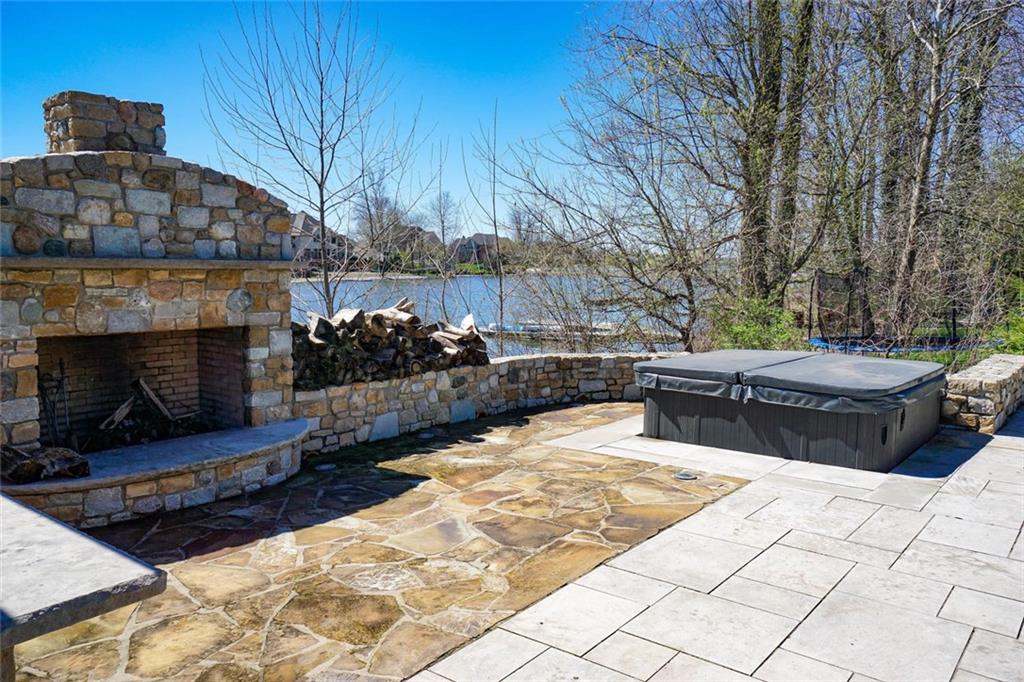 12263 Bridgewater Road Indianapolis, IN 46256 - Photo 34 of 38 Gallery Image 34
