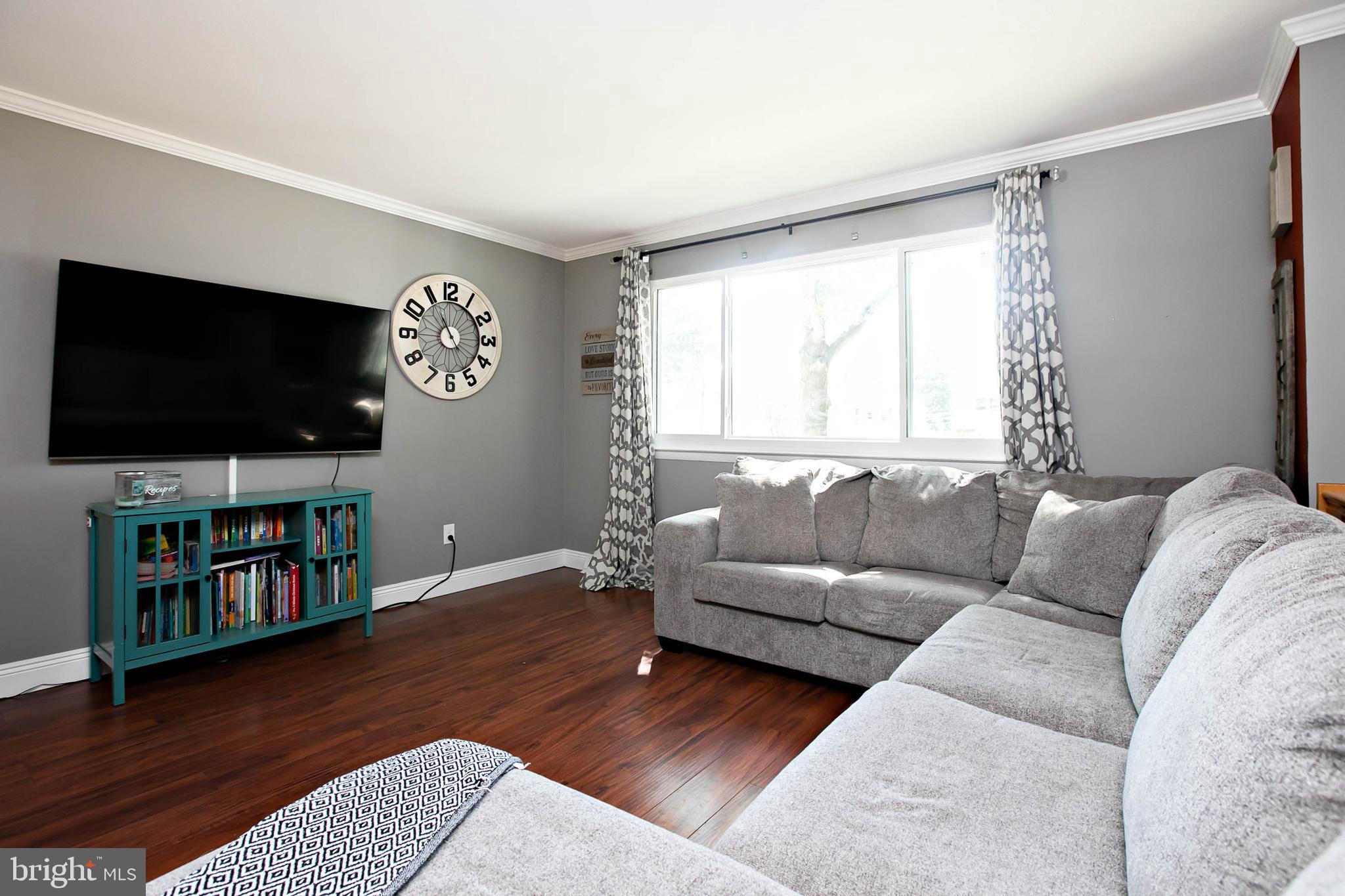 30 Clark Drive Barrington, NJ 08007 - Photo 6 of 34